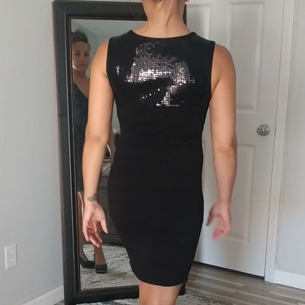 Bodycon dress - Picture 5 of 6